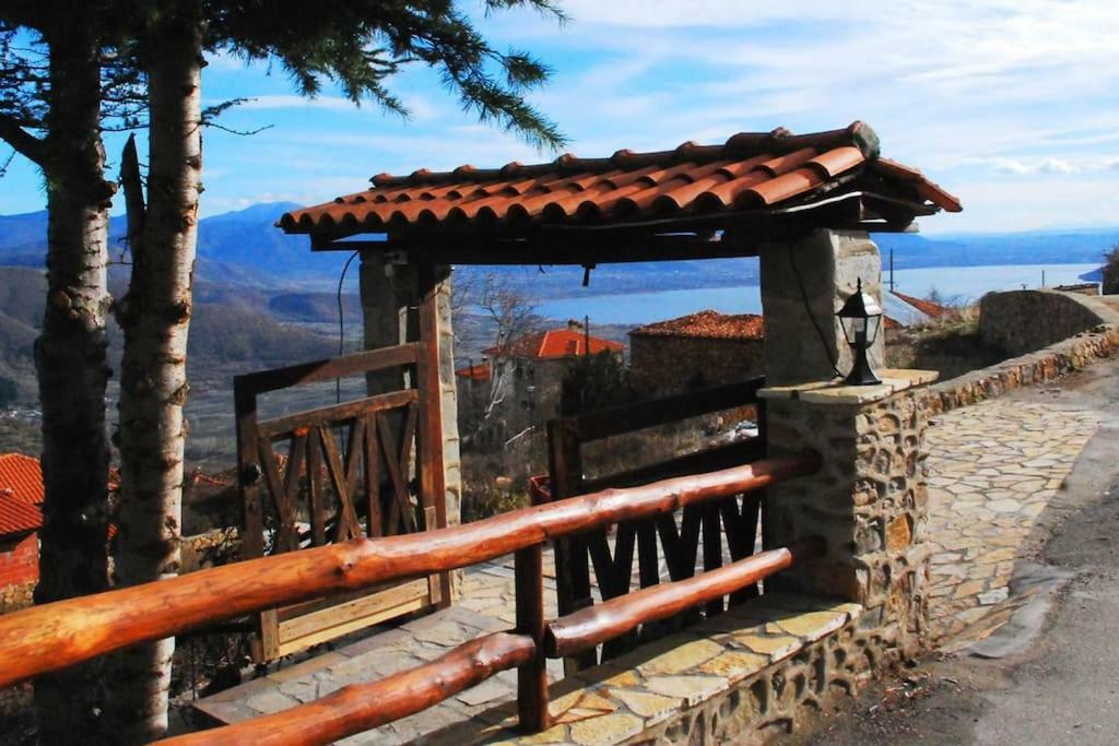 Vernon Villa Stone 1887 Kastoria Bagian luar foto